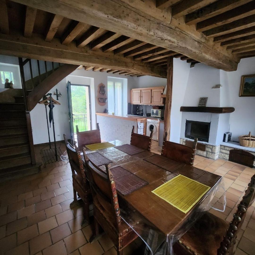 Maison Bourgogne Chateau-Chinon Exterior photo